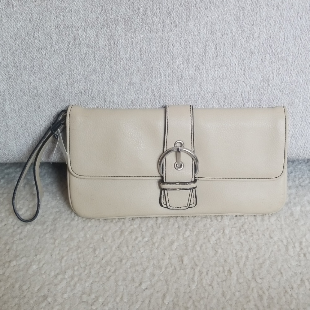 Clutch/Wristlet- Beige Handbag